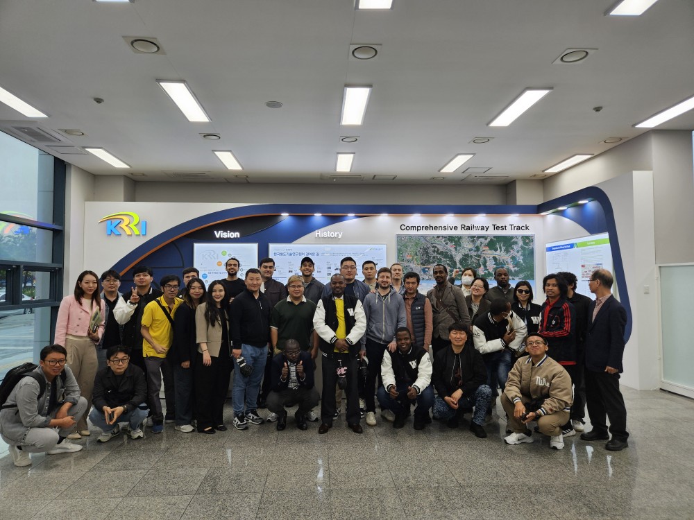 [KGSP NEWS] Woosong University Global Railway Training Program Conducts On-Site Visit to Osong Railway Facilities